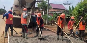 Kolaborasi PetroChina Jabung dan SKK Migas Bangun Infrastruktur Jalan Beton di Kelurahan Pandan Jaya, Tanjung Jabung Timur