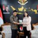 Kado Ultah Kemerdekaan RI ke-81, Kedubes RI untuk Tunisia Terbitkan Buku Terbaru tentang Indonesia