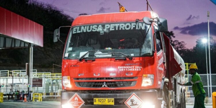 Elnusa dan Pertamina Group Salurkan Bantuan dan Jaga Pasokan Energi Paska Gempa NTT