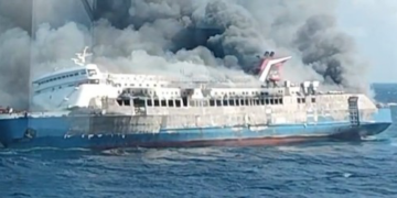 KM Mutiara Sentosa II Terbakar di Perairan Utara Sumenep Madura