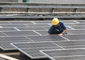 Impian Program PLTS 100 GWp, Memperkuat Kemandirian Energi Nasional