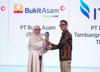 PTBA Sabet Dua Penghargaan Katadata ESG Insight Award 2026
