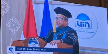 Membaca Ulang Relasi Agama dan Politik, Antarkan Santri Al-Amien Ditahbiskan sebagai Guru Besar UIN Syahid Jakarta