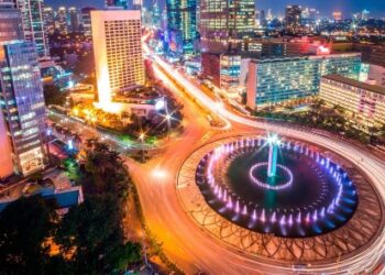 Dua Wajah Kota Jakarta