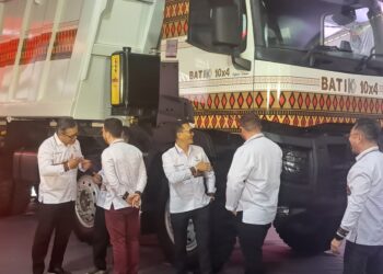 Renault Trucks Luncurkan Armada BATIK untuk Pertambangan di Indonesia
