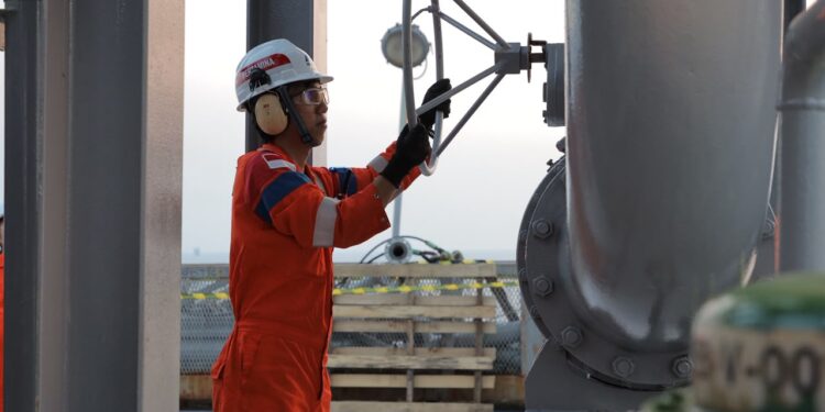 PHE Akuisisi Participating Interest Eni di WK Kaltim
